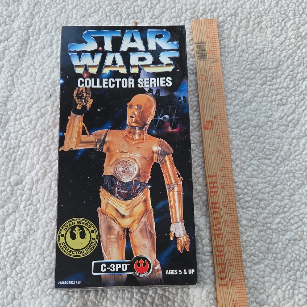 Star Wars Collector Series C-3PO Action Figure - Gold and Black